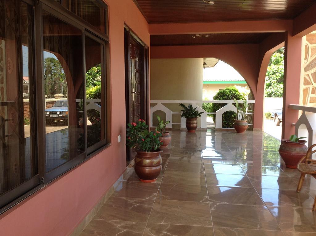 Benconi Lodge Akra Dış mekan fotoğraf